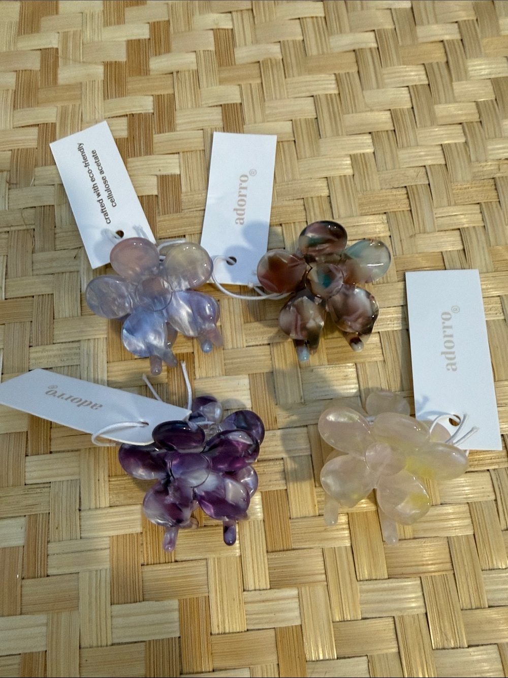 NEW Adorro Set of 4 Cellulose Acetate Flower Claw Hair Clips Marbled
